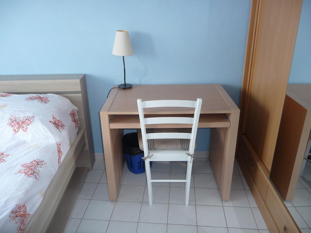 Chambre Chez L'Habitant Nice Baie Des Anges Exterior photo