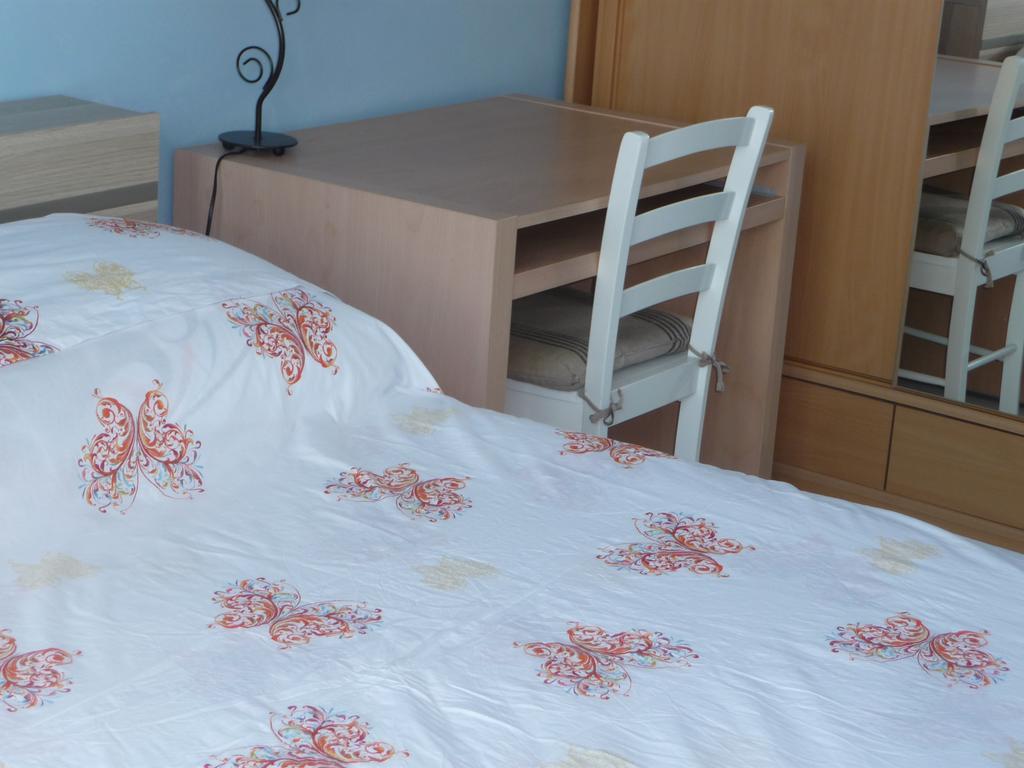 Chambre Chez L'Habitant Nice Baie Des Anges Exterior photo